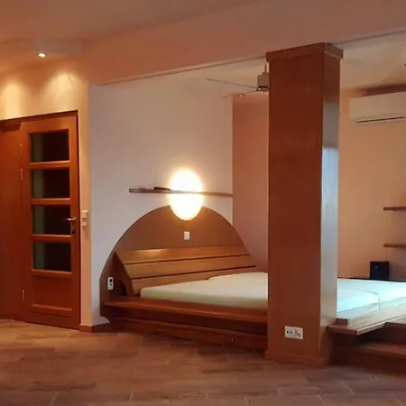 Bukowinska Apartment *